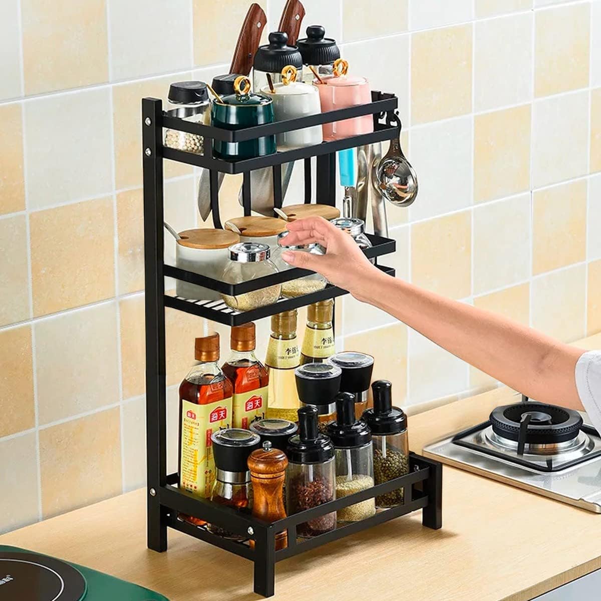 Rack De acero, organizador para acomodar especias y accesorios de cocina con pintura a prueba de altas temperaturas, Estante para Cubiertos y ganchos para otros utensilios (Tres niveles)