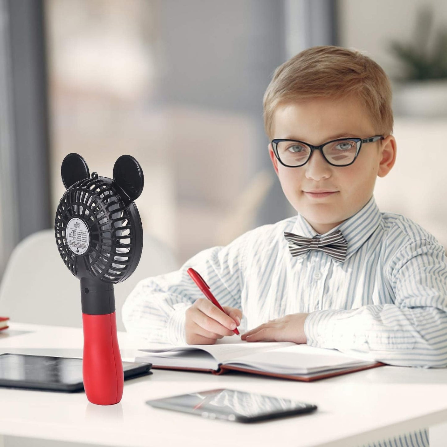 Ventilador de mano recargable por USB con 3 velocidades diseño de dibujos animados